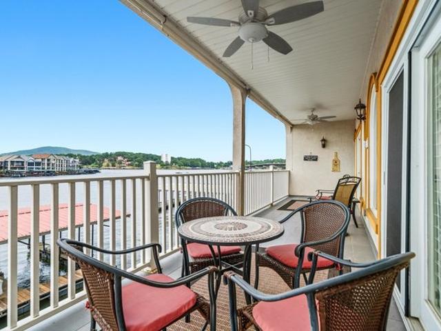 Condo for sale in Ark