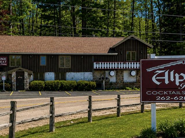 Commercial for sale in Hubertus, Wisconsin