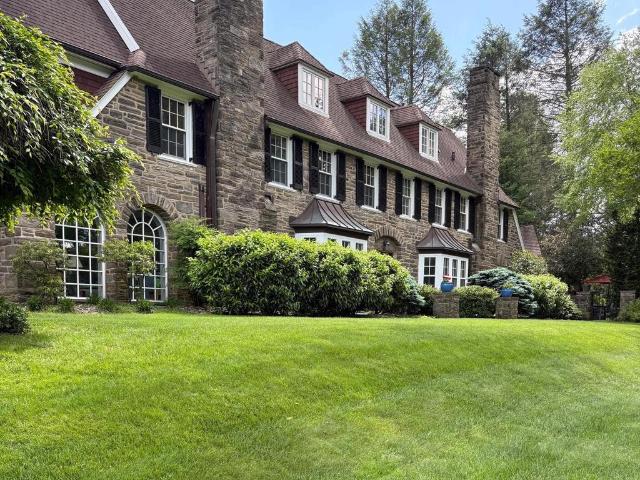 House for sale in Rydal, Pennsylvania