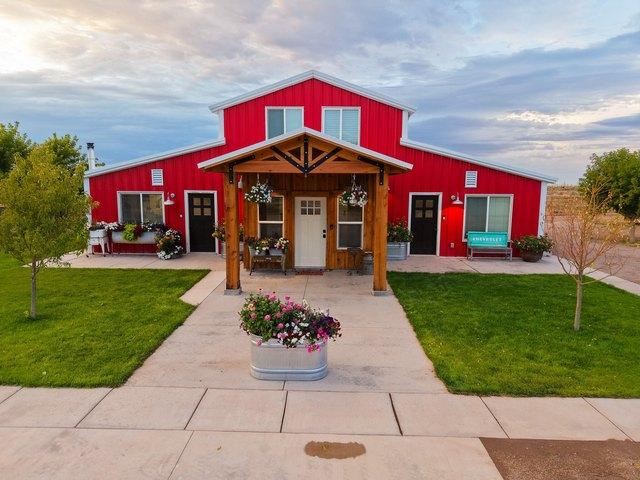 House for sale in Enterprise, Utah