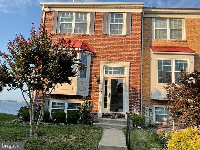 Townhouse for sale in Gibsonton, Maryland