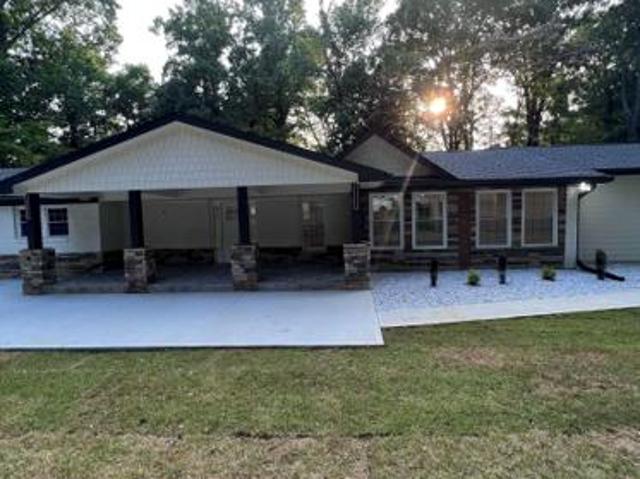House for sale in Cobb, Georgia