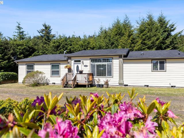 House for sale in Oregonia