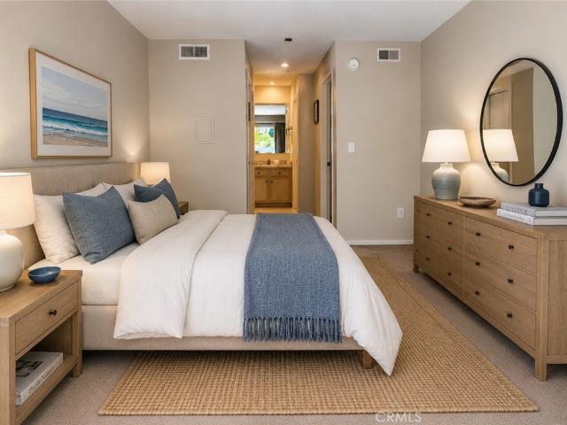 Condo for sale in Canoga Park, California