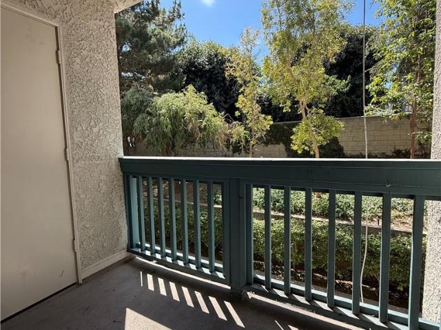 Condo for sale in Canoga Park, California