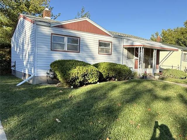 House for sale in Warren, Macomb County