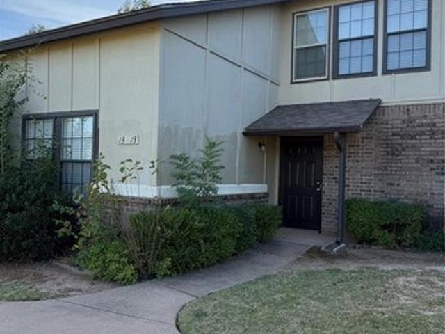 Townhouse for sale in Edmond, Oklahoma