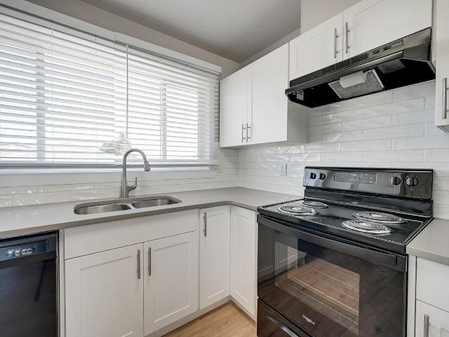 Apartment for rent in Wedgewood, Alberta
