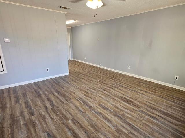 Property for rent in Ark