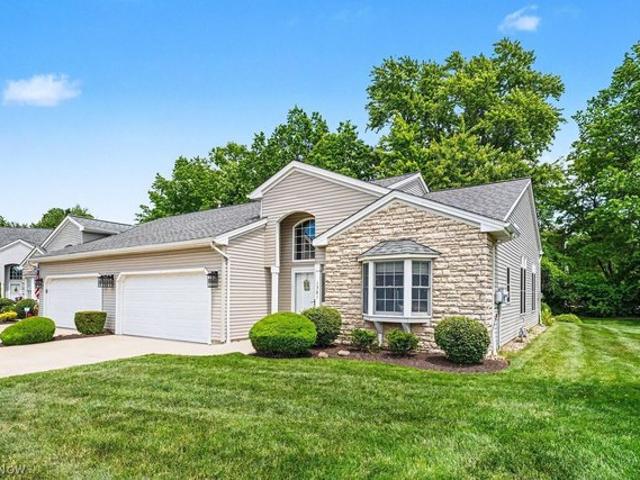 Condo for sale in Willoughby, Ohio