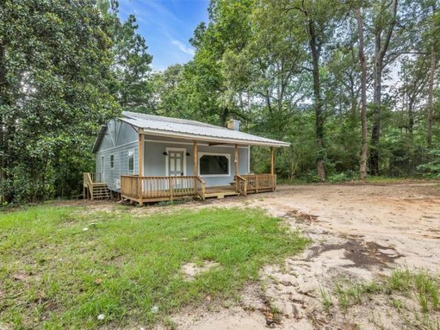 House for sale in Coldspring, Texas
