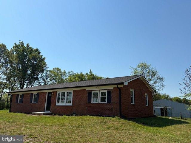 Farm for sale in Summit Point, West Virginia