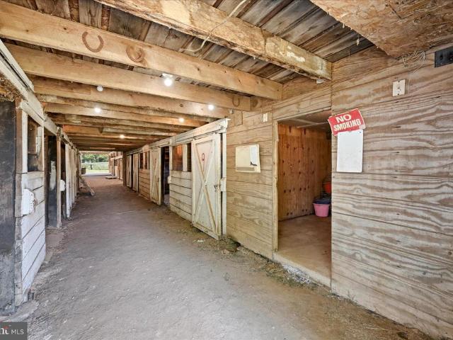 Farm for sale in Summit Point, West Virginia