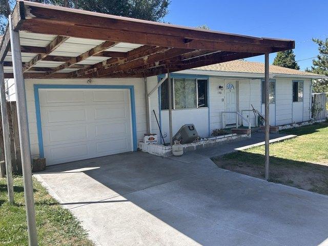 House for sale in Bingham, Idaho