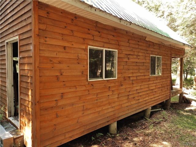 House for sale in Oneida, New York