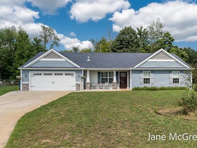 House for sale in Sparta, Michigan