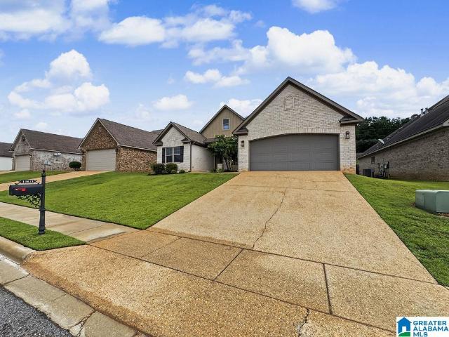 House for sale in Glen Crest, Northport