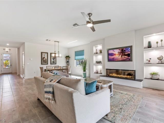 House for sale in Gateway, Florida