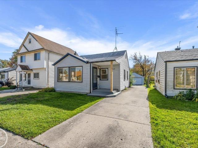 House for sale in Warren, Michigan