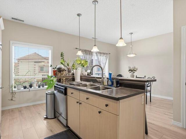 Townhouse for sale in Wedgewood, Alberta