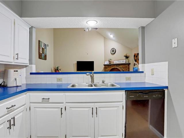 Condo for sale in Kansas