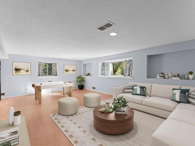 Townhouse for sale in Arden Hills, Ramsey County