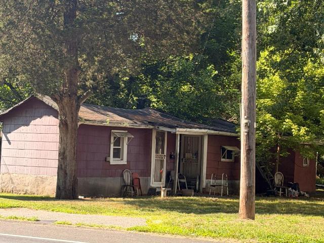 House for sale in Cedarville, New Jersey