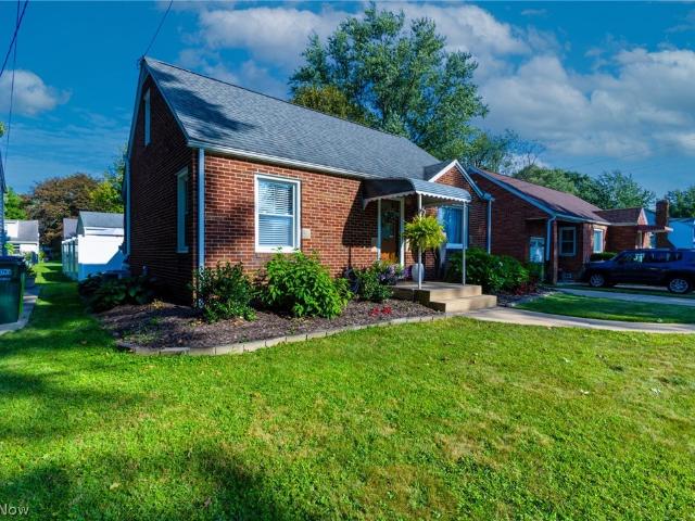 House for sale in North Canton, Ohio