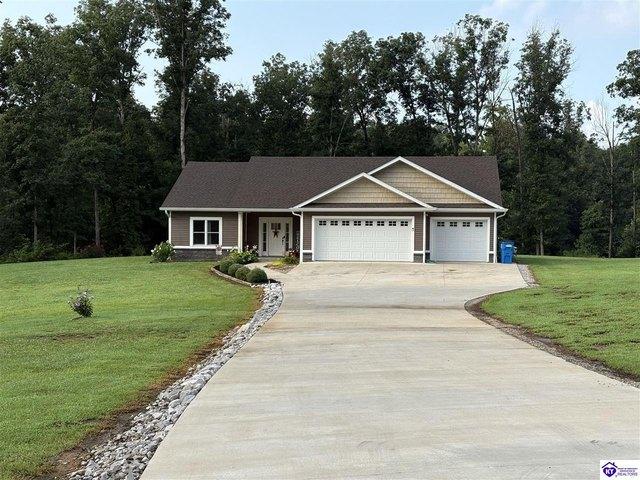 House for sale in Morgantown, Kentucky