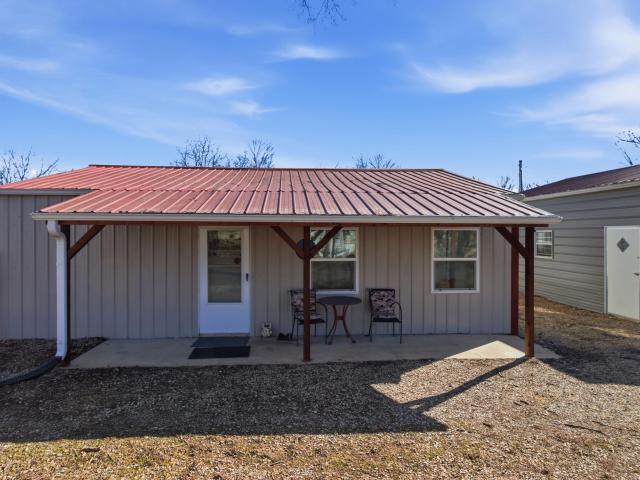 House for sale in Birch Tree, Missouri