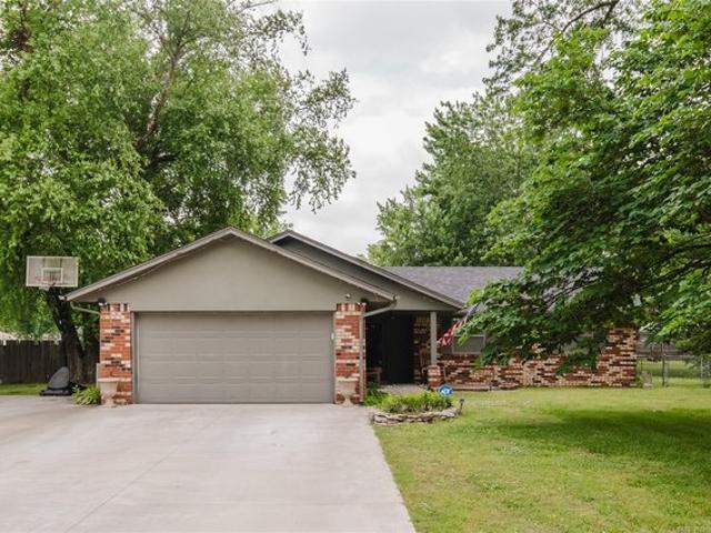 House for sale in Glenpool, Oklahoma