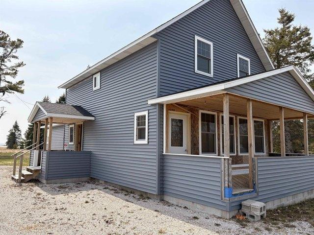 House for sale in Nahma, Michigan