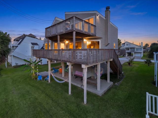 House for sale in Pirates' Beach, Galveston