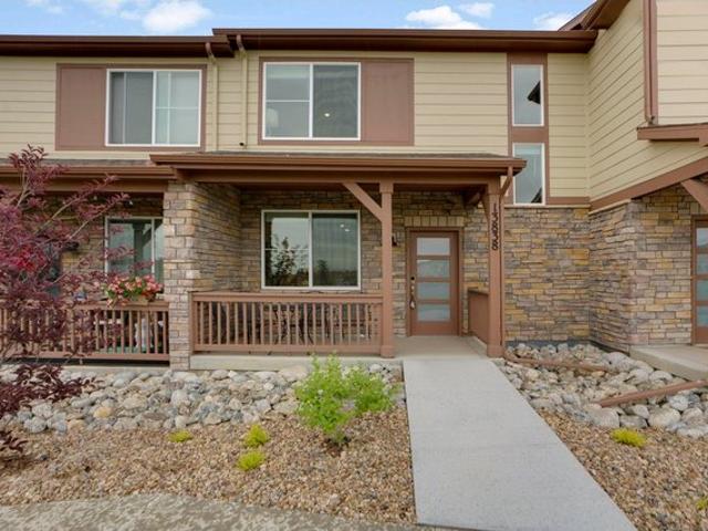 Townhouse for sale in Broomfield, Colorado