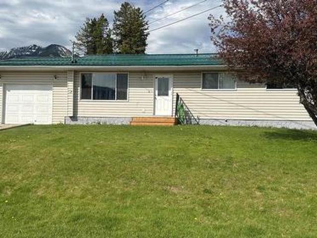 House for sale in Elkford, British Columbia