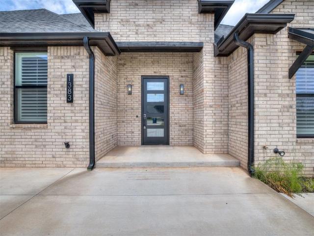 House for sale in Mustang, Oklahoma