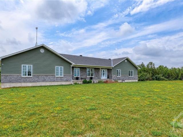 House for sale in South Dundas, Ontario