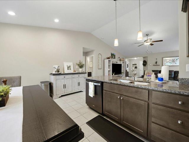 Townhouse for sale in Cedar Lake, Indiana