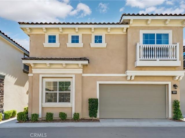 Condo for sale in Stonebrook Chino, Chino