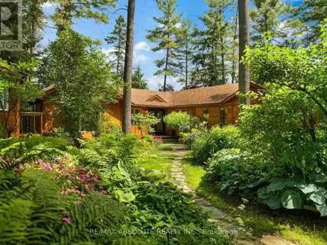 House for sale in Renfrew, Ontario