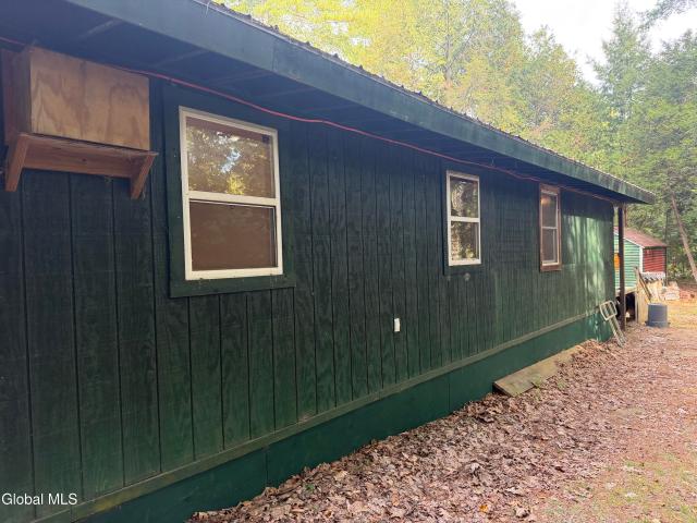 House for sale in Schroon Lake, Essex County