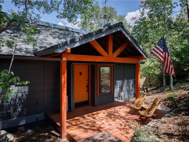 House for sale in Cedar Glen, California