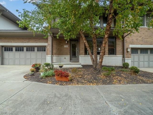 Townhouse for sale in Cleveland Heights, Cuyahoga County