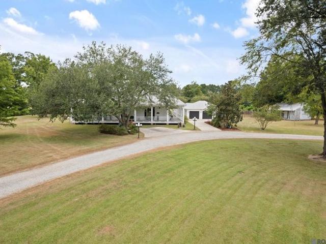 House for sale in Greenwell Springs, Louisiana