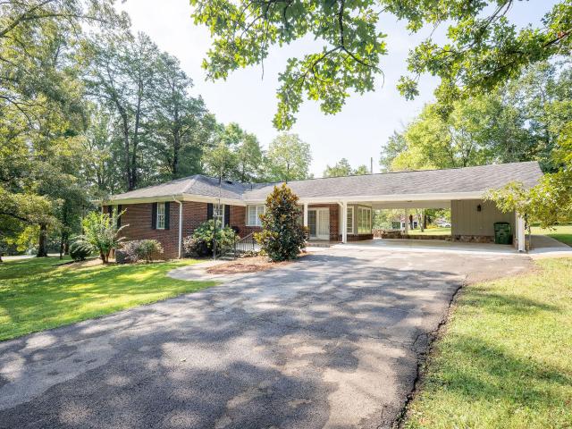 House for sale in Trenton, Georgia