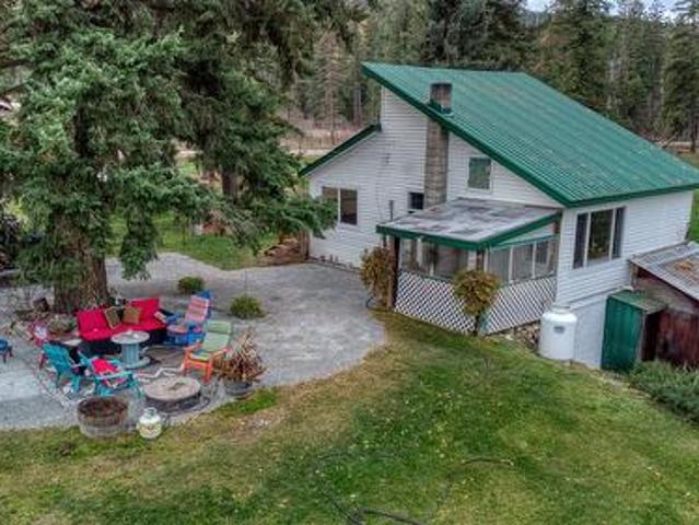 House for sale in Cherryville, British Columbia