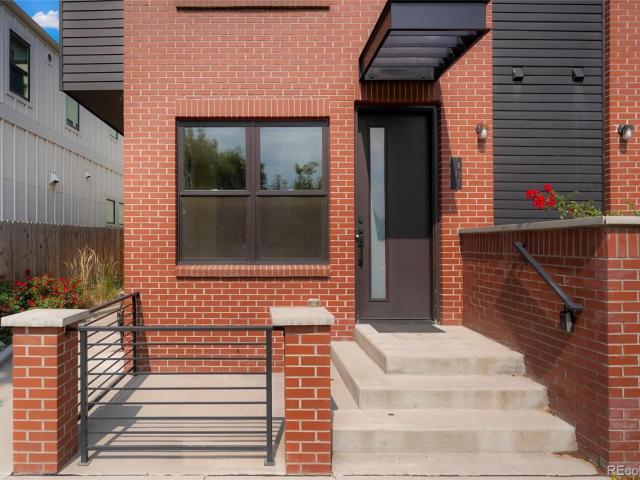 Townhouse for sale in Denver, Colorado