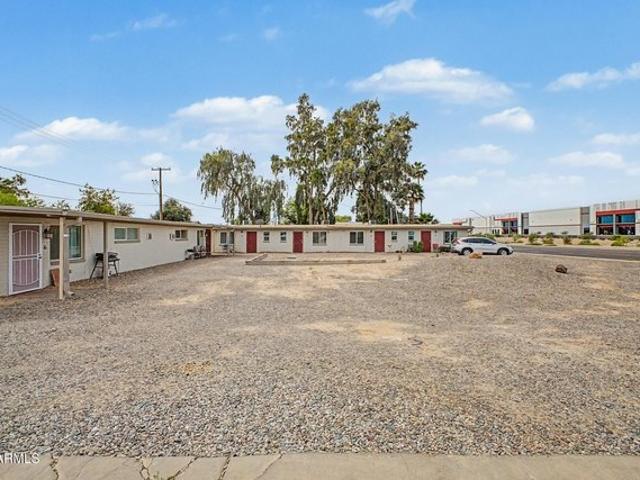 House for sale in Litchfield Park, Arizona