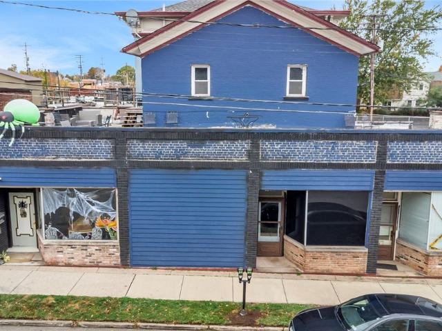 Commercial for sale in Lakewood, Ohio