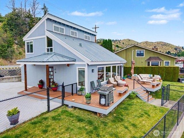 House for sale in Chelan, Washington